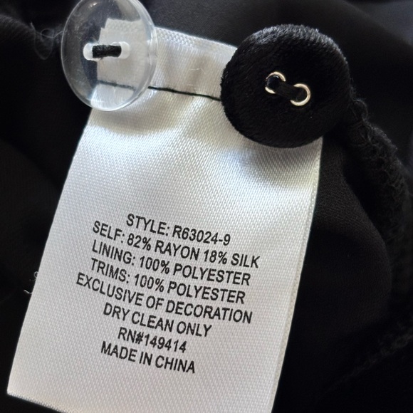 JOHNNY WAS Steffania Black Velvet Wide Leg Pleat Trouser--L - Picture 14 of 16